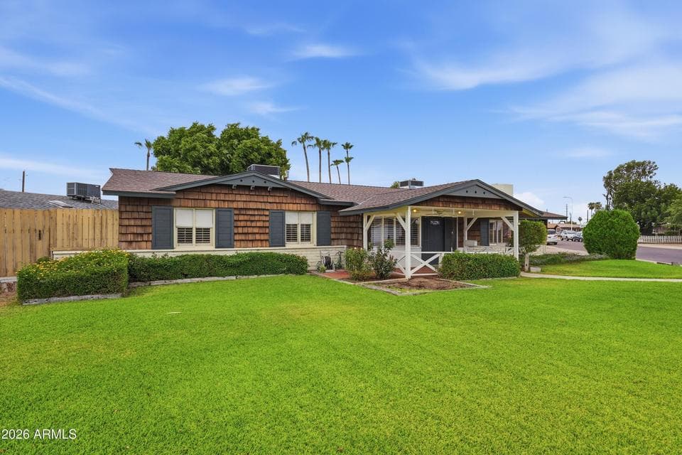 7838 N 37TH Avenue, Phoenix, AZ 85051 — photo 1 of 54