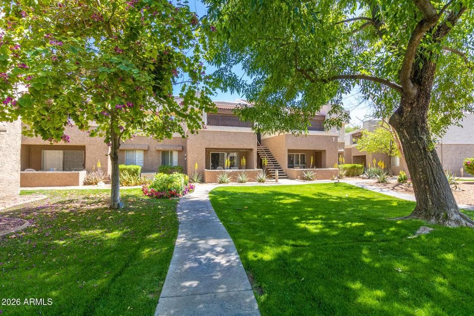 4444 E PARADISE VILLAGE Parkway N 204, Phoenix, AZ 85032 — photo 1 of 33