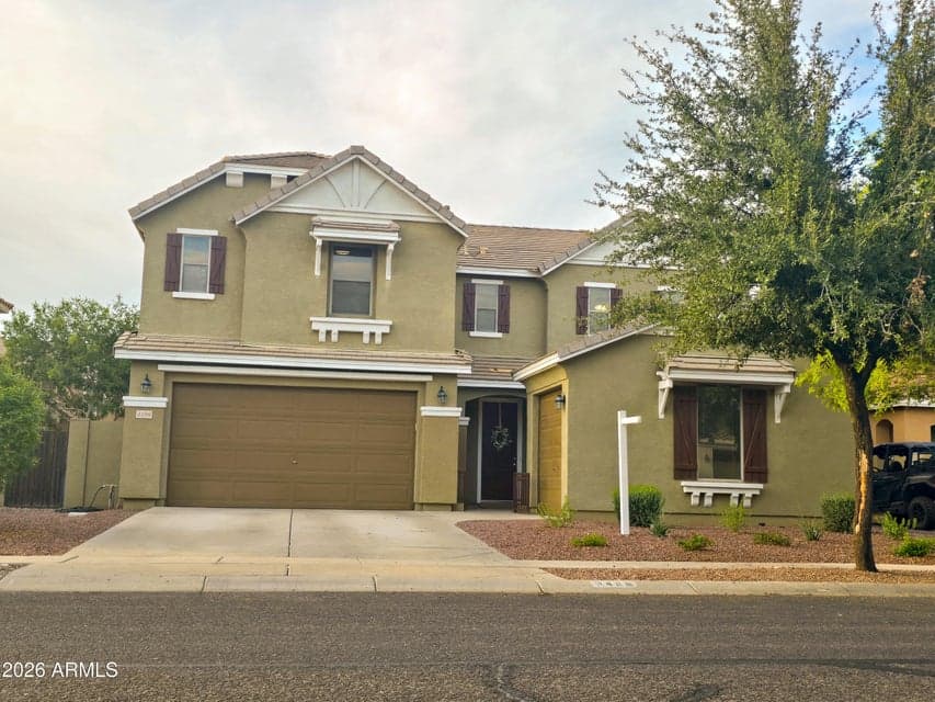 3496 E MERRILL Avenue, Gilbert, AZ 85234 — photo 1 of 50