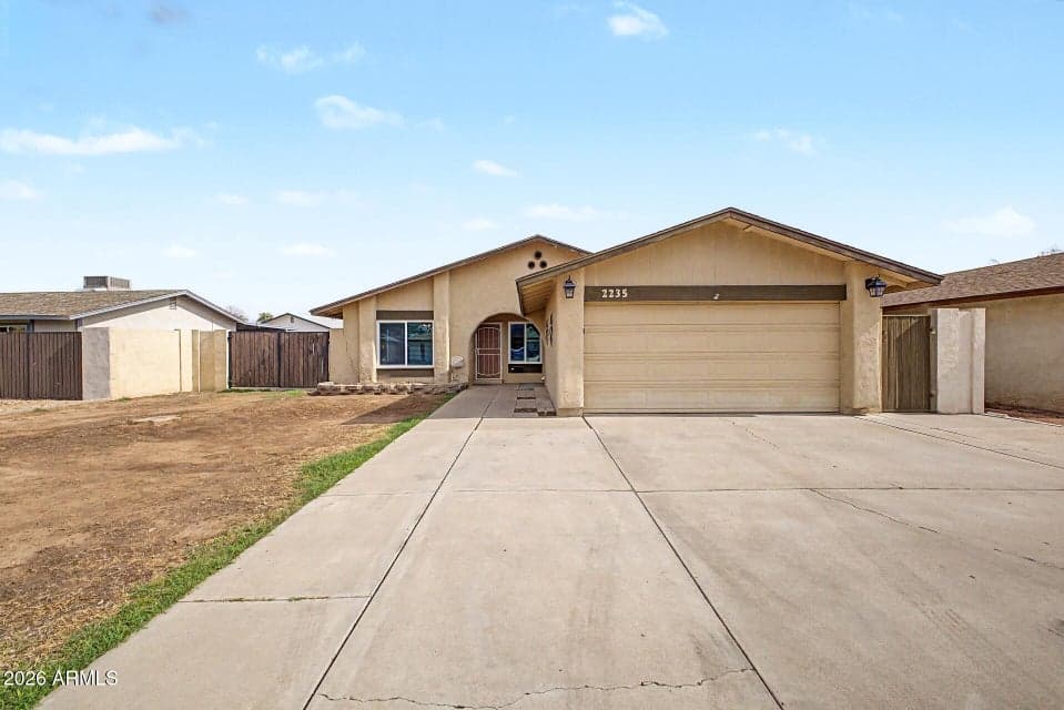 2235 W EL MORO Avenue, Mesa, AZ 85202 — photo 1 of 24
