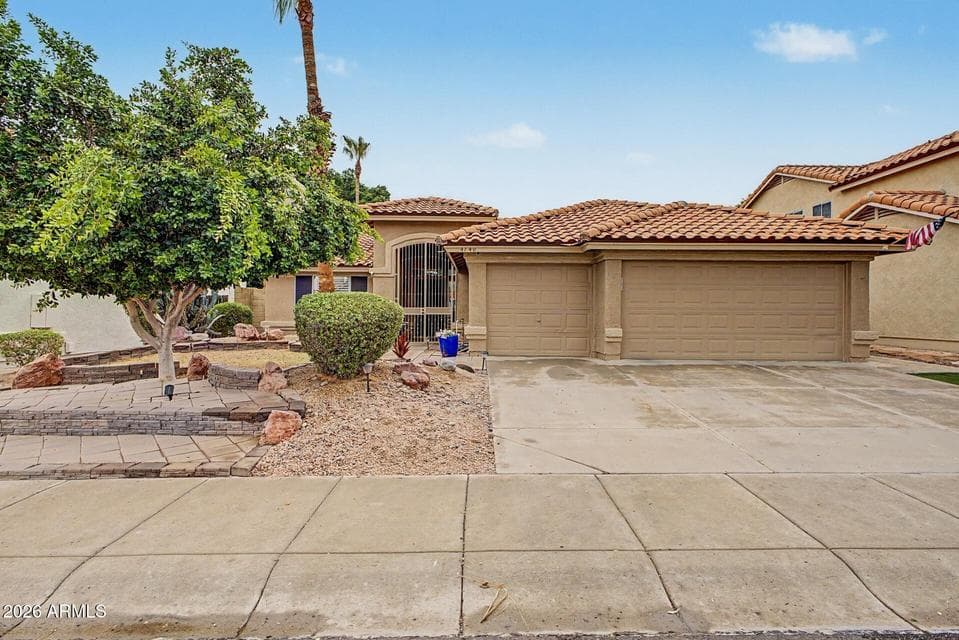 4740 E VILLA MARIA Drive, Phoenix, AZ 85032 — photo 1 of 19