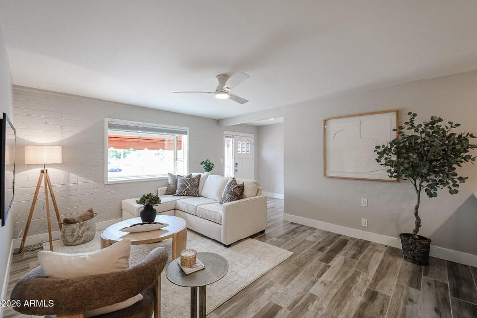1202 E ALICE Avenue, Phoenix, AZ 85020 — photo 1 of 37