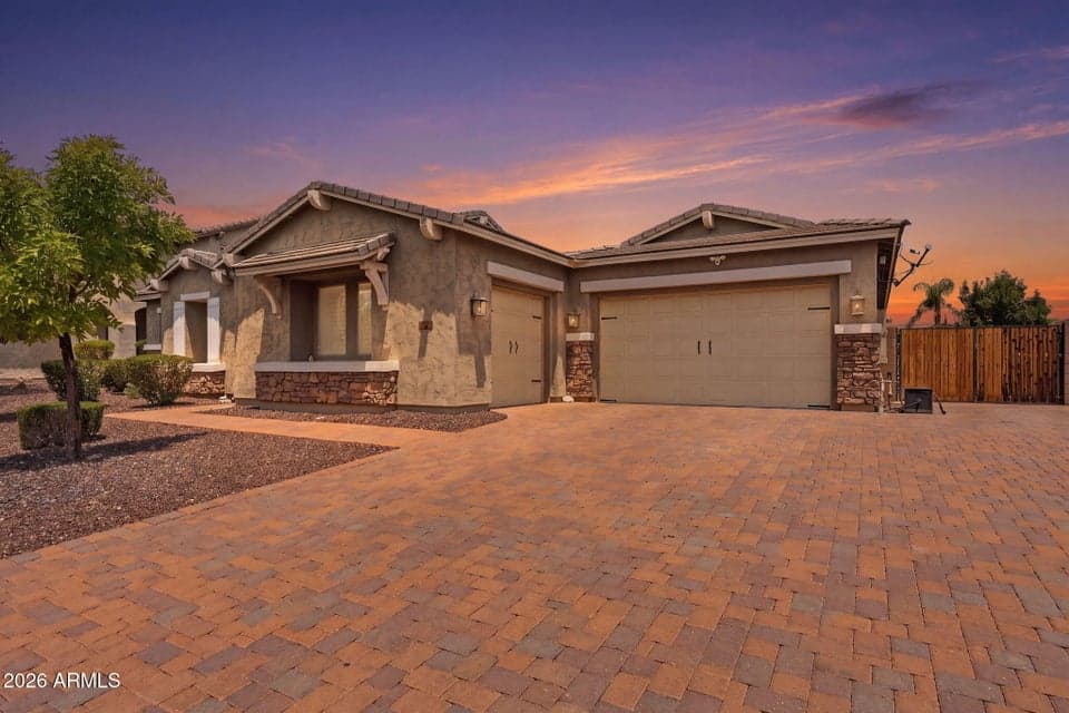 9358 W FOOTHILL Drive, Peoria, AZ 85383 — photo 1 of 58