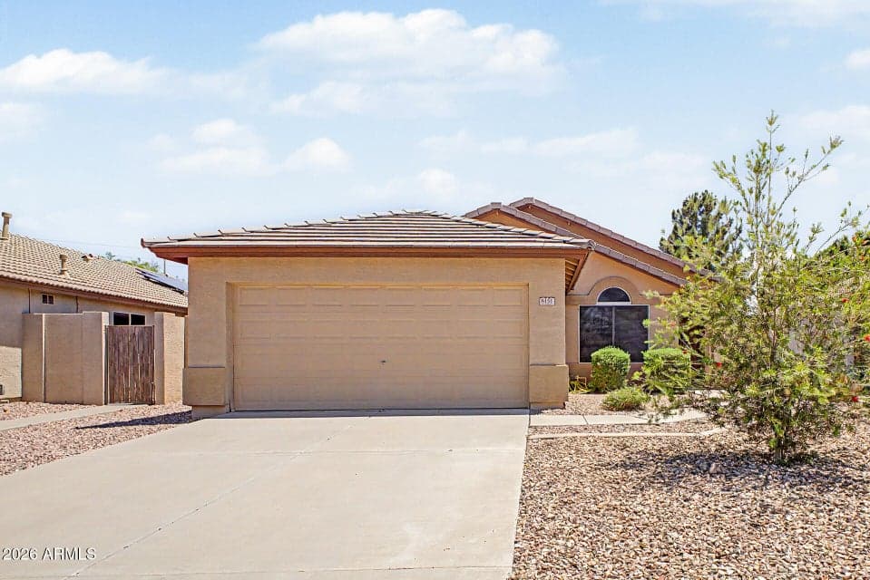 8151 W TONTO Lane, Peoria, AZ 85382 — photo 1 of 33