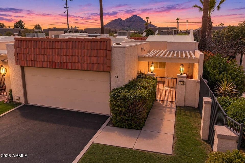 5100 N MILLER Road 19, Scottsdale, AZ 85250 — photo 1 of 45