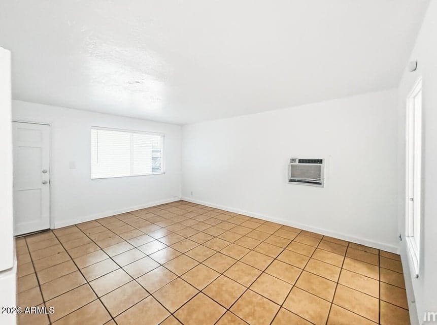 2417 E CAMPBELL Avenue 5A, Phoenix, AZ 85016 — photo 1 of 10