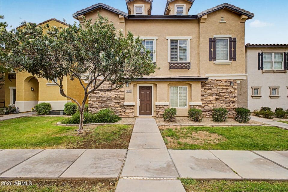 4161 E JASPER Drive, Gilbert, AZ 85296 — photo 1 of 38