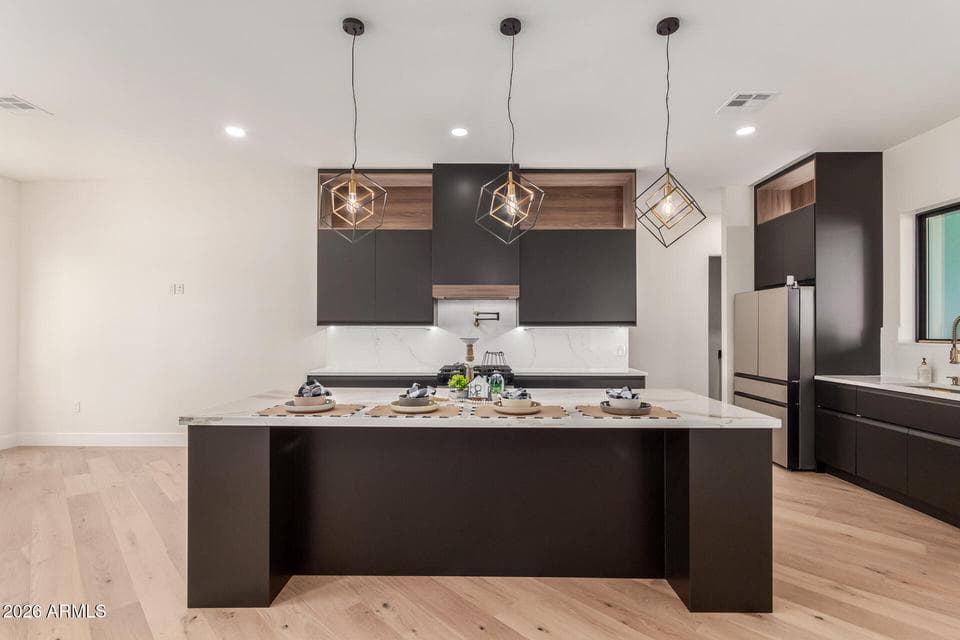 3014 E AVALON Drive, Phoenix, AZ 85016 — photo 1 of 42