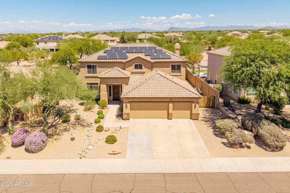 5540 E VIA MONTOYA Drive, Phoenix, AZ 85054 — photo 1 of 37
