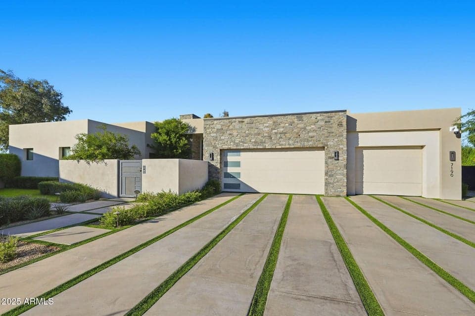 7190 E IRONWOOD Drive, Paradise Valley, AZ 85253 — photo 1 of 47