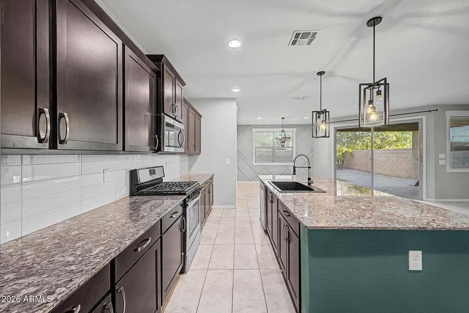 1041 W GLEN CANYON Drive, San Tan Valley, AZ 85140 — photo 1 of 46
