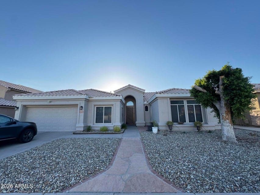 22366 N 68TH Drive, Glendale, AZ 85310 — photo 1 of 30
