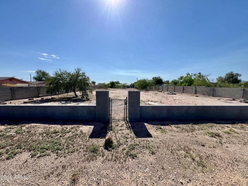 412 N IRONWOOD Drive 17, Apache Junction, AZ 85120 — photo 1 of 5