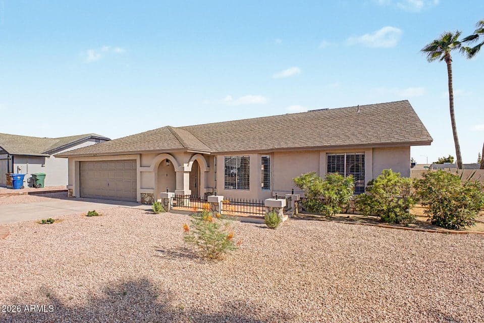 6431 E INGLEWOOD Street, Mesa, AZ 85205 — photo 1 of 24