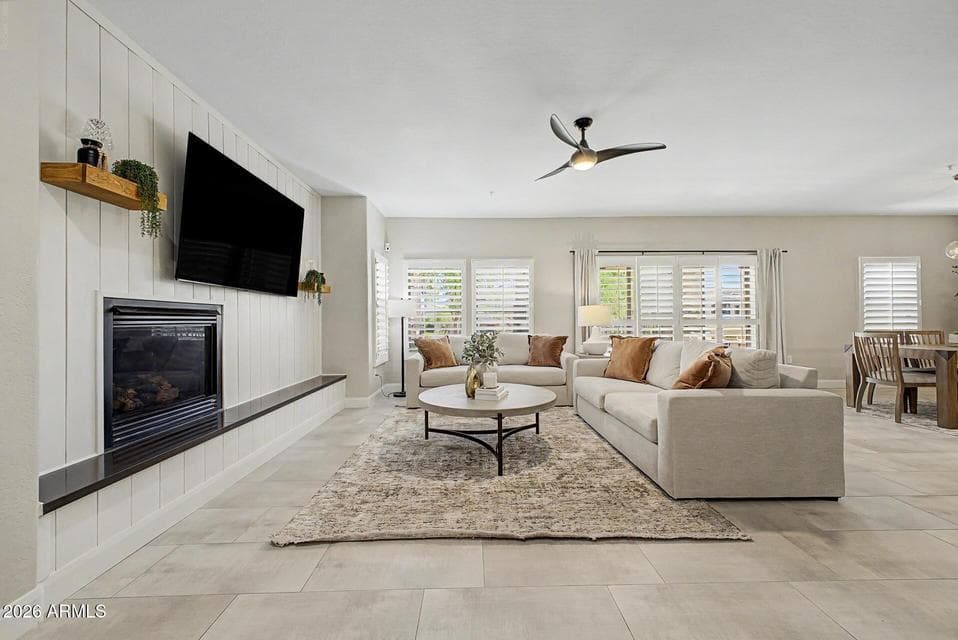 20121 N 76TH Street 1019, Scottsdale, AZ 85255 — photo 1 of 34