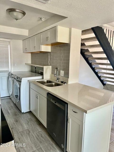 1504 E Indianola Avenue Unit 6, Phoenix, AZ 85014 — photo 1 of 18