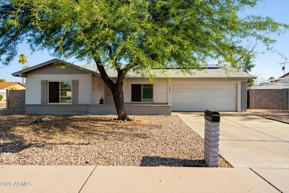 1301 W KERRY Lane, Phoenix, AZ 85027 — photo 1 of 45