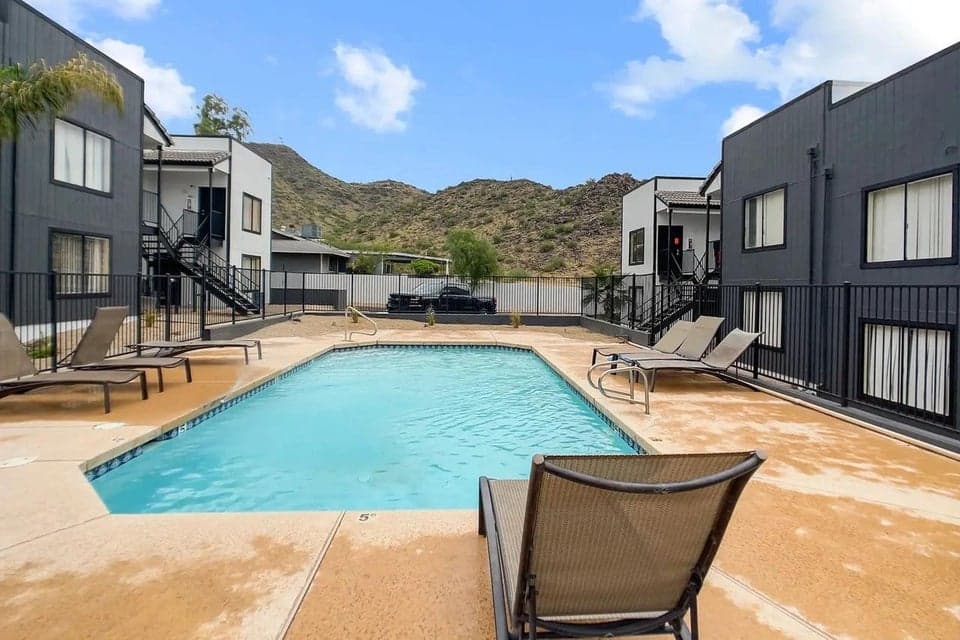 1735 W CORTEZ Street 211, Phoenix, AZ 85029 — photo 1 of 17
