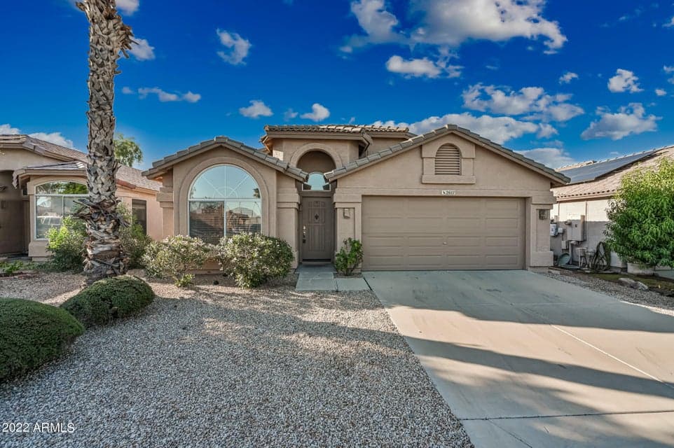2607 E Anderson Drive, Phoenix, AZ 85032 — photo 1 of 28