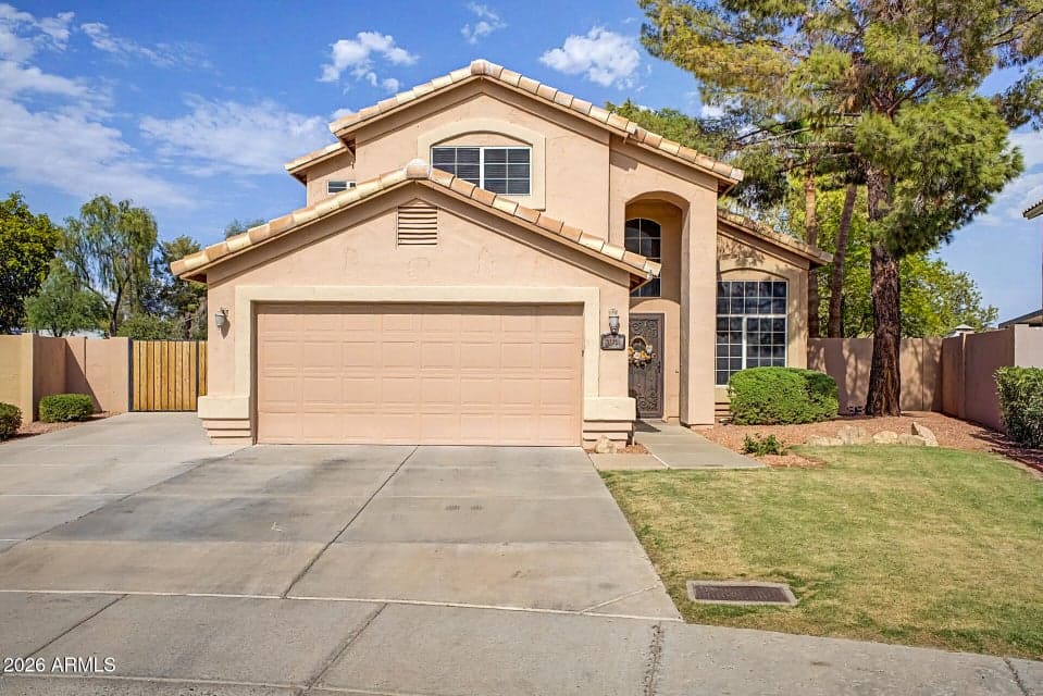 22721 N 71ST Drive, Glendale, AZ 85310 — photo 1 of 39