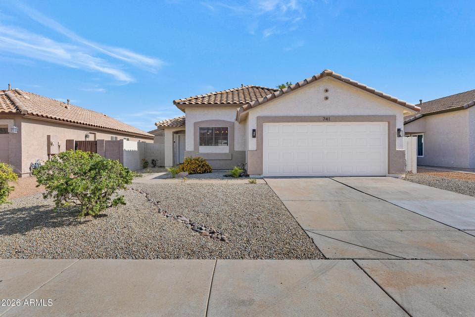741 E CANTEBRIA Drive, Gilbert, AZ 85296 — photo 1 of 36