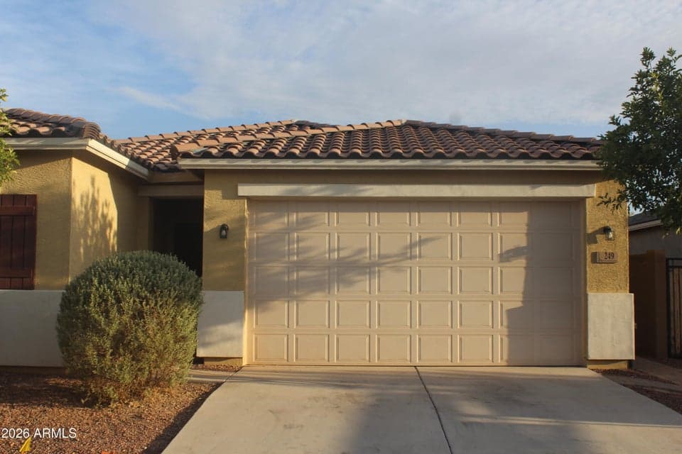 249 W Tropical Drive, Casa Grande, AZ 85122 — photo 1 of 20