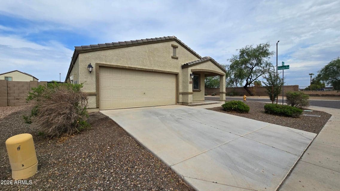 8562 S 253rd Avenue, Buckeye, AZ 85326 — photo 1 of 20
