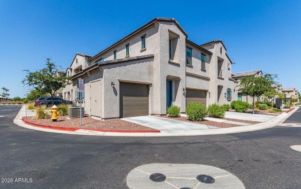 3900 E BASELINE Road 113, Phoenix, AZ 85042 — photo 1 of 39