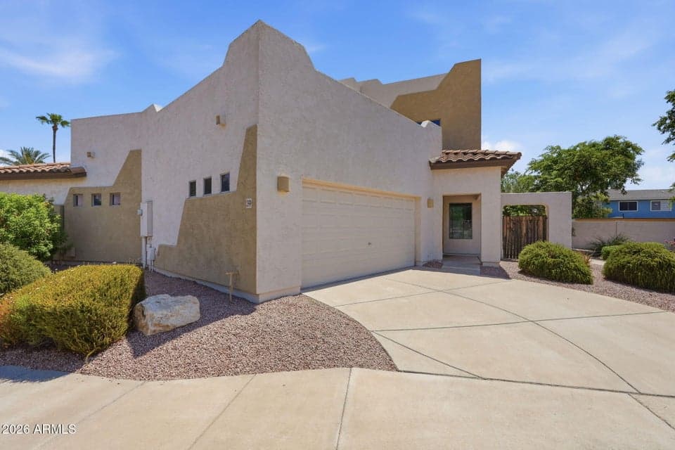 544 N ALMA SCHOOL Road 39, Mesa, AZ 85201 — photo 1 of 40