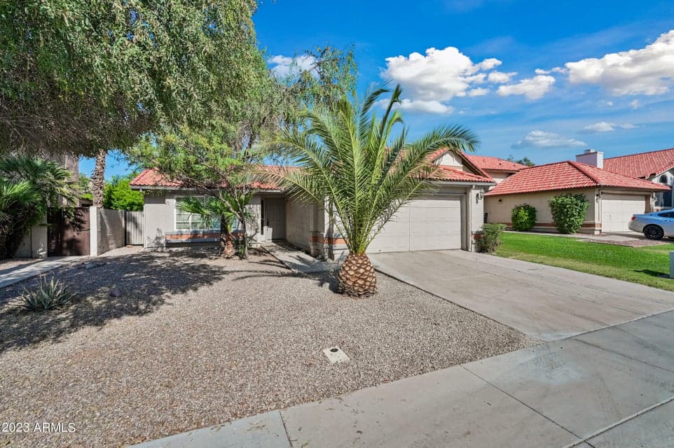 313 S Ocean Drive, Gilbert, AZ 85233 — photo 1 of 22