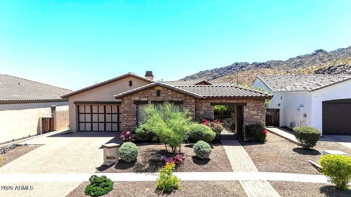 9909 S 6TH Place, Phoenix, AZ 85042 — photo 1 of 41