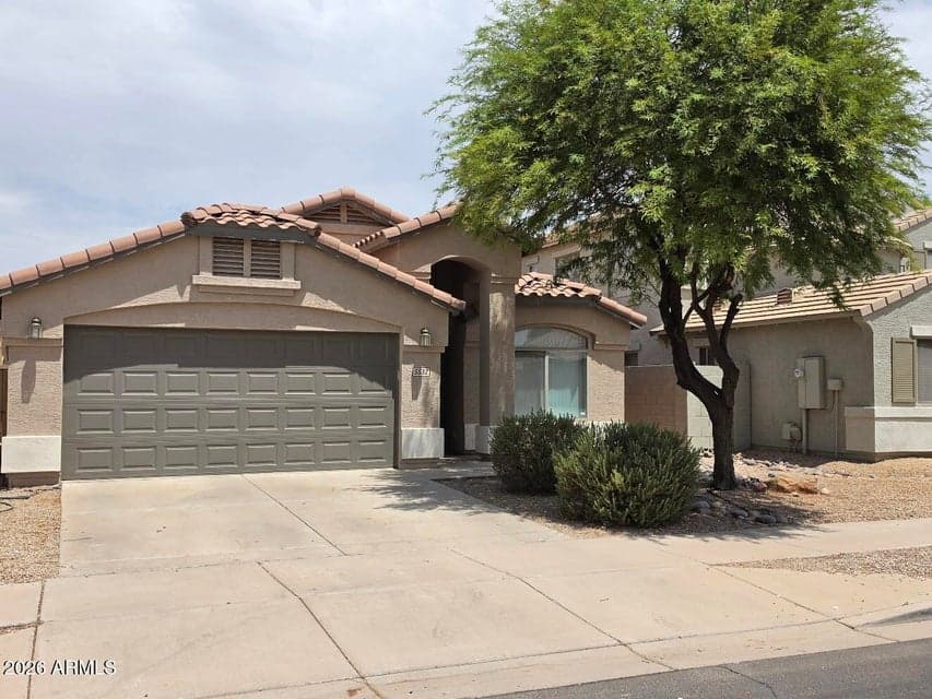 5532 W Southgate Avenue, Phoenix, AZ 85043 — photo 1 of 27