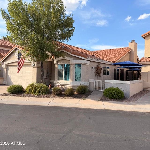 310 W MONTE CRISTO Avenue, Phoenix, AZ 85023 — photo 1 of 29