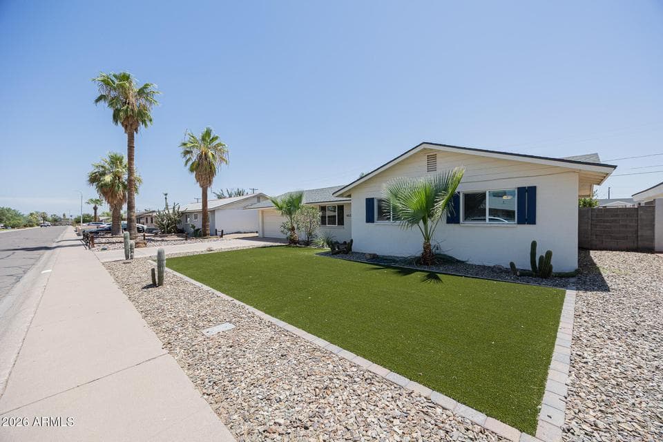 6637 E WILSHIRE Drive, Scottsdale, AZ 85257 — photo 1 of 23