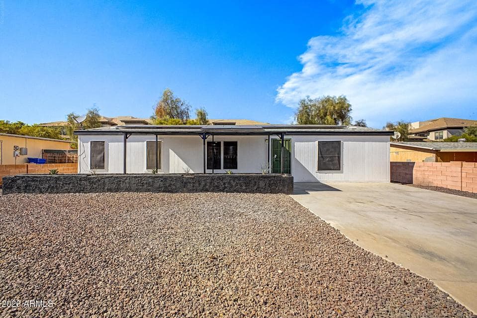 2526 E BEHREND Drive, Phoenix, AZ 85050 — photo 1 of 22