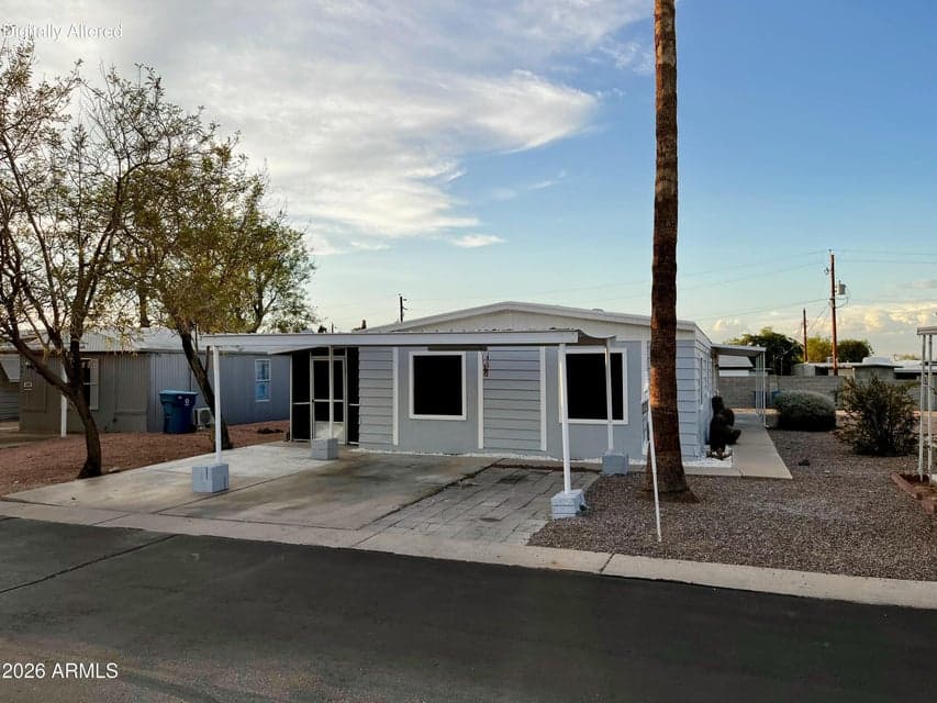 303 E SOUTH MOUNTAIN Avenue 91, Phoenix, AZ 85042 — photo 1 of 25