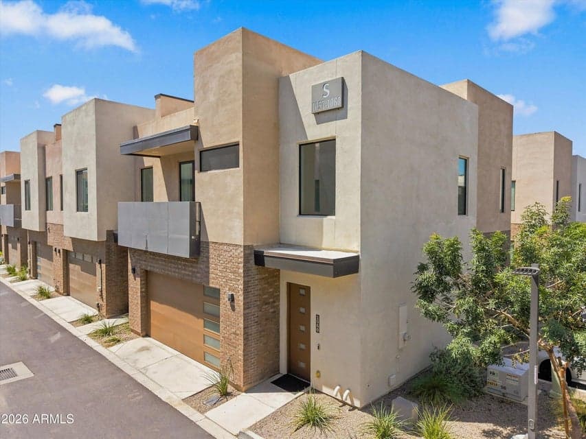 901 S Smith Road 1060, Tempe, AZ 85281 — photo 1 of 31