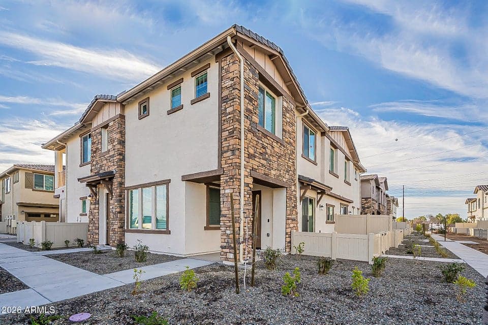 4100 S Pinelake Way Unit 170, Chandler, AZ 85249 — photo 1 of 32