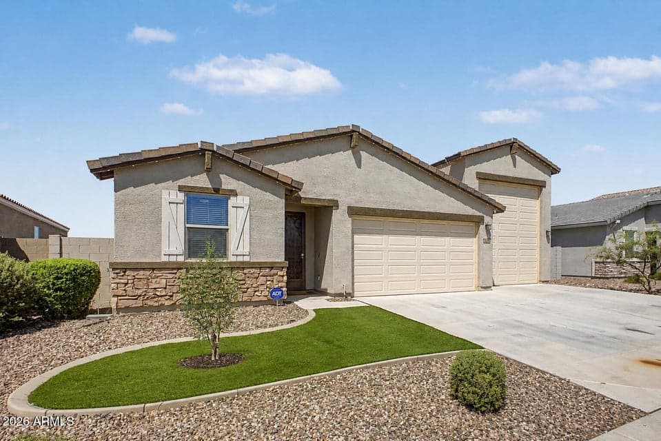 4370 W SUNCUP Drive, San Tan Valley, AZ 85144 — photo 1 of 42