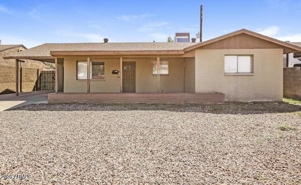 3007 N 79TH Drive, Phoenix, AZ 85033 — photo 1 of 6
