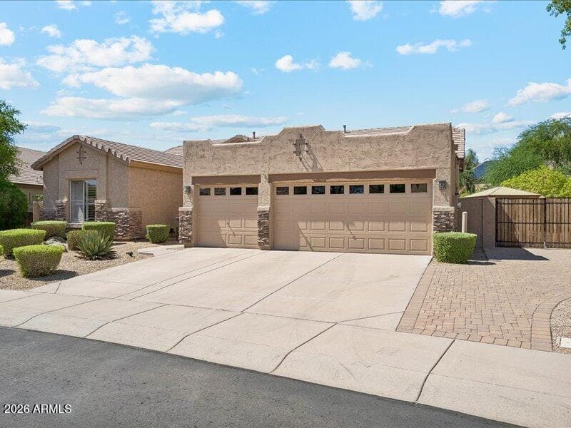 9648 E GRANDVIEW Street E, Mesa, AZ 85207 — photo 1 of 19
