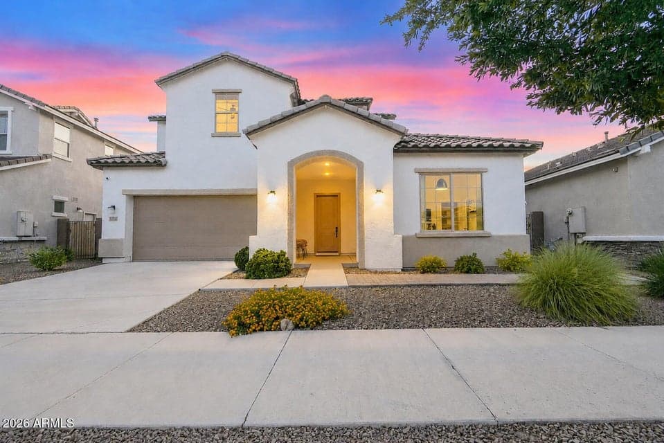 23456 S 210TH Street, Queen Creek, AZ 85142 — photo 1 of 40