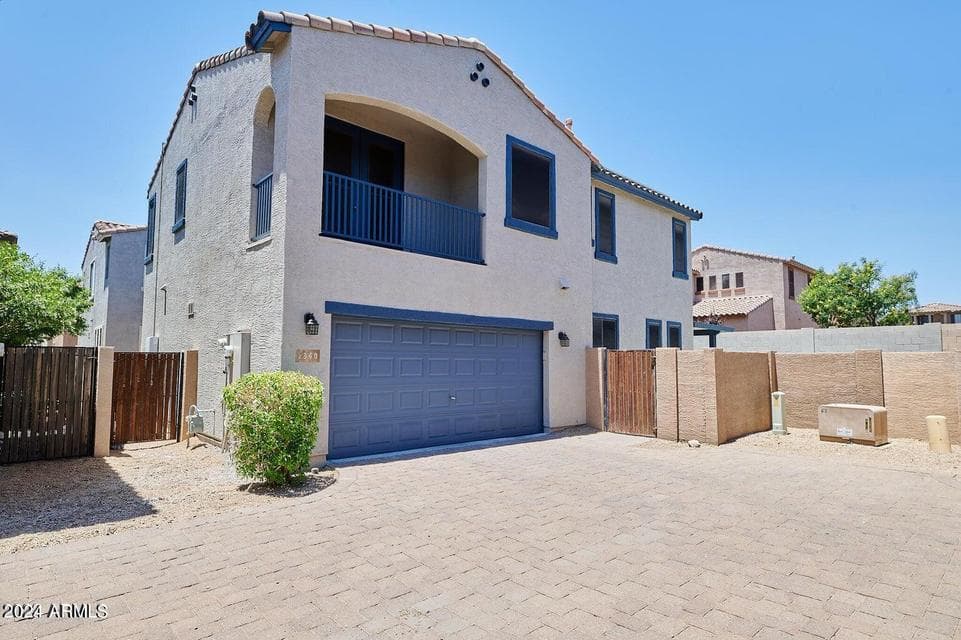 2340 W DUSTY WREN Drive, Phoenix, AZ 85085 — photo 1 of 28