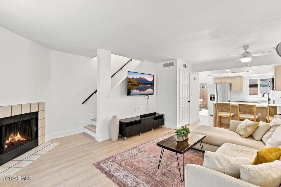 1055 W 5TH Street 10, Tempe, AZ 85281 — photo 1 of 22