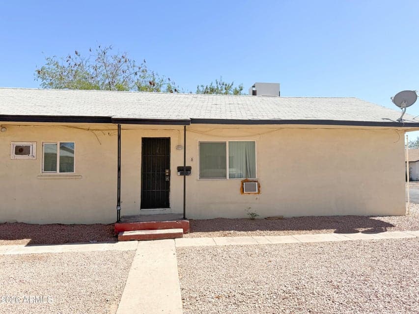 1125 E Devonshire Avenue Apt 5, Phoenix, AZ 85014 — photo 1 of 12