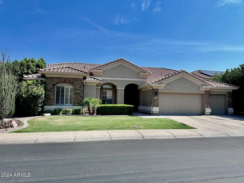 5228 E Bluefield Avenue, Scottsdale, AZ 85254 — photo 1 of 44