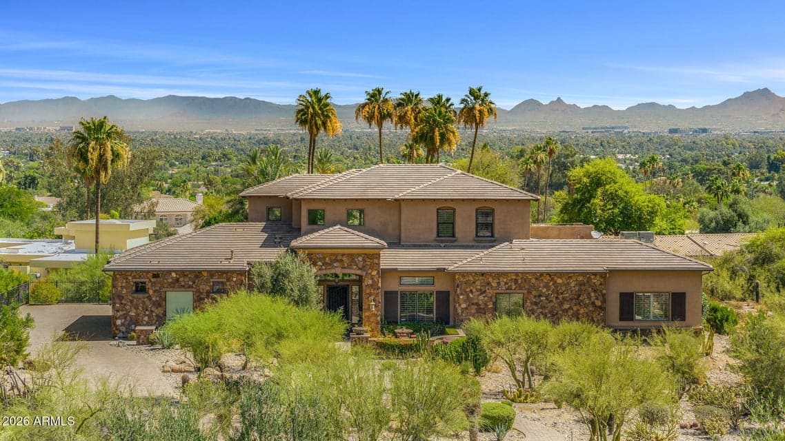 4602 E MOCKINGBIRD Lane, Paradise Valley, AZ 85253 — photo 1 of 26