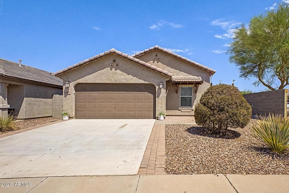 726 W JARDIN Drive, Casa Grande, AZ 85122 — photo 1 of 41