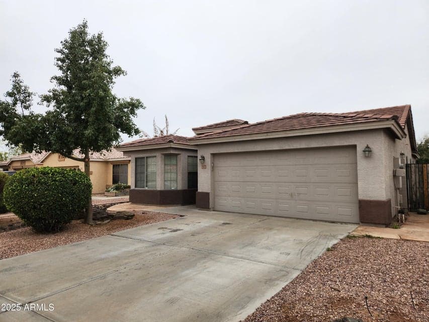2622 N 107th Lane, Avondale, AZ 85392 — photo 1 of 18