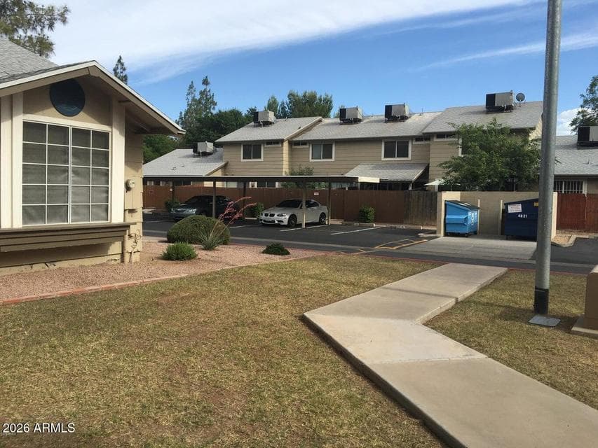 10101 N 91st Avenue 76, Peoria, AZ 85345 — photo 1 of 19